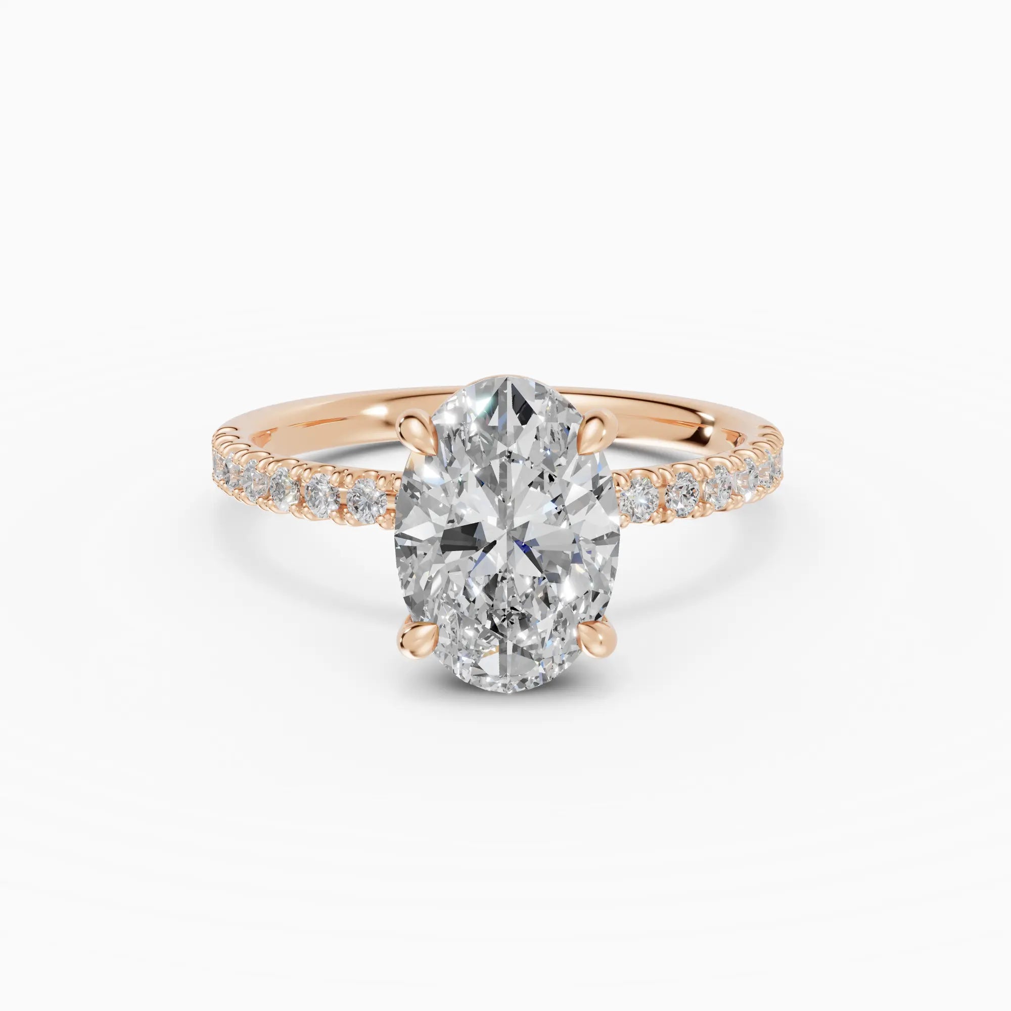 AURORA | Anillo solitario corte oval medio pavé