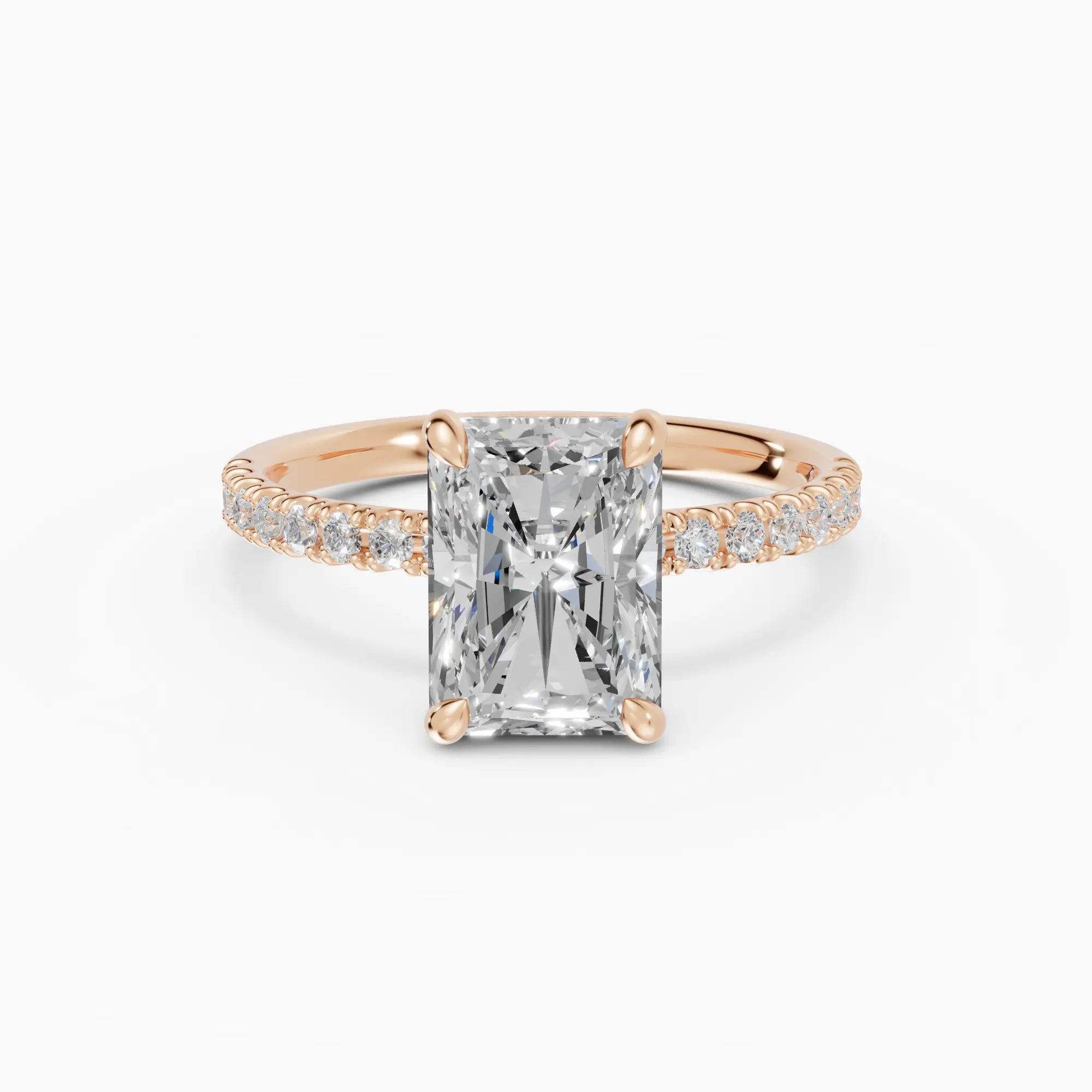 AURORA | Anillo solitario corte radiante medio pavé