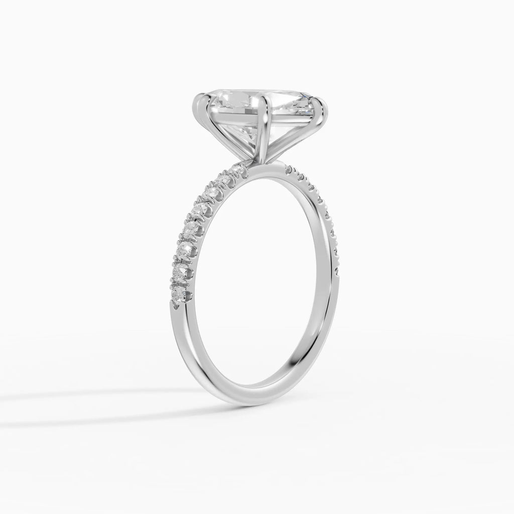 Anillo de compromiso AURORA marquesa solitario corte medio pavé - puesto en mano