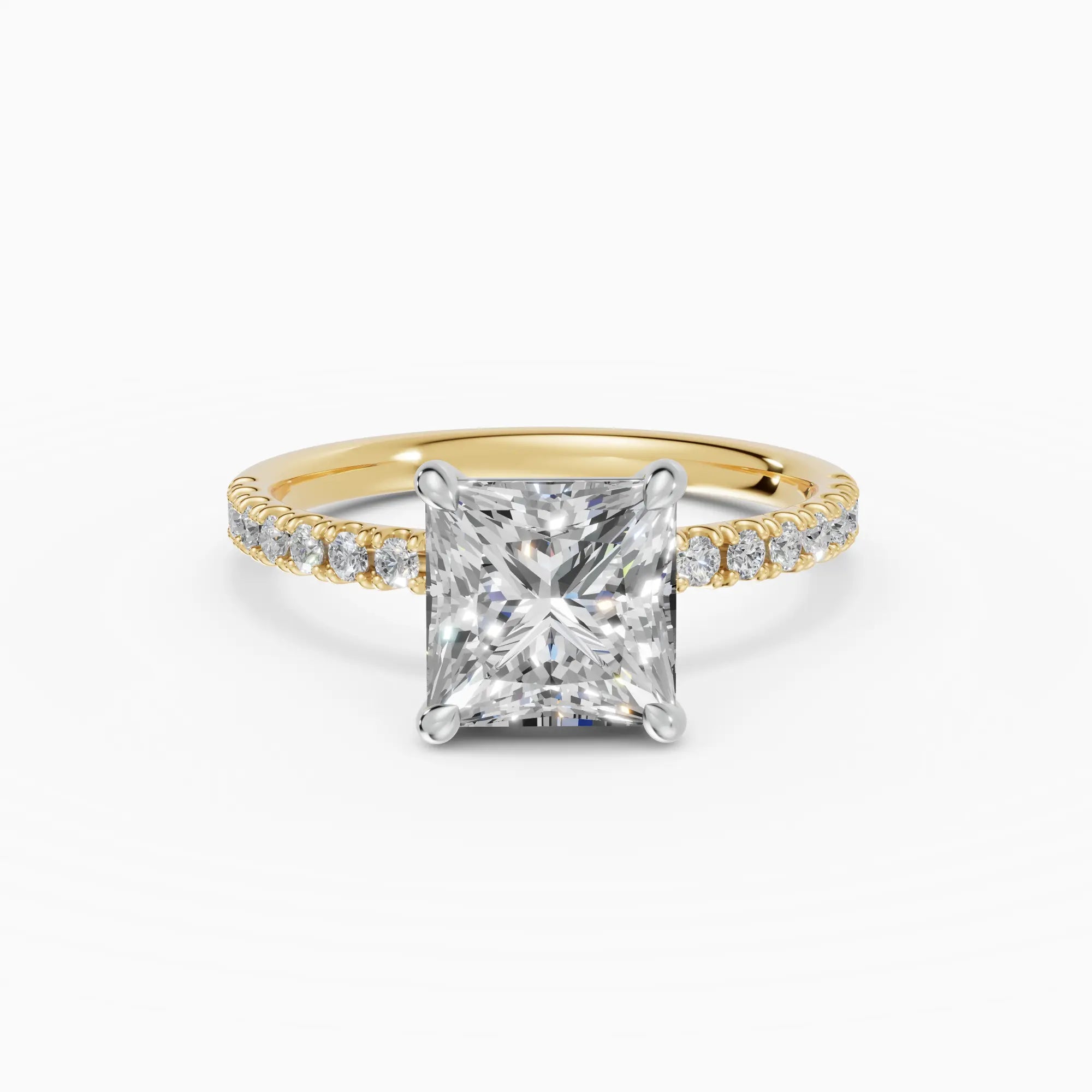 AURORA | Anillo solitario corte princesa medio pavé