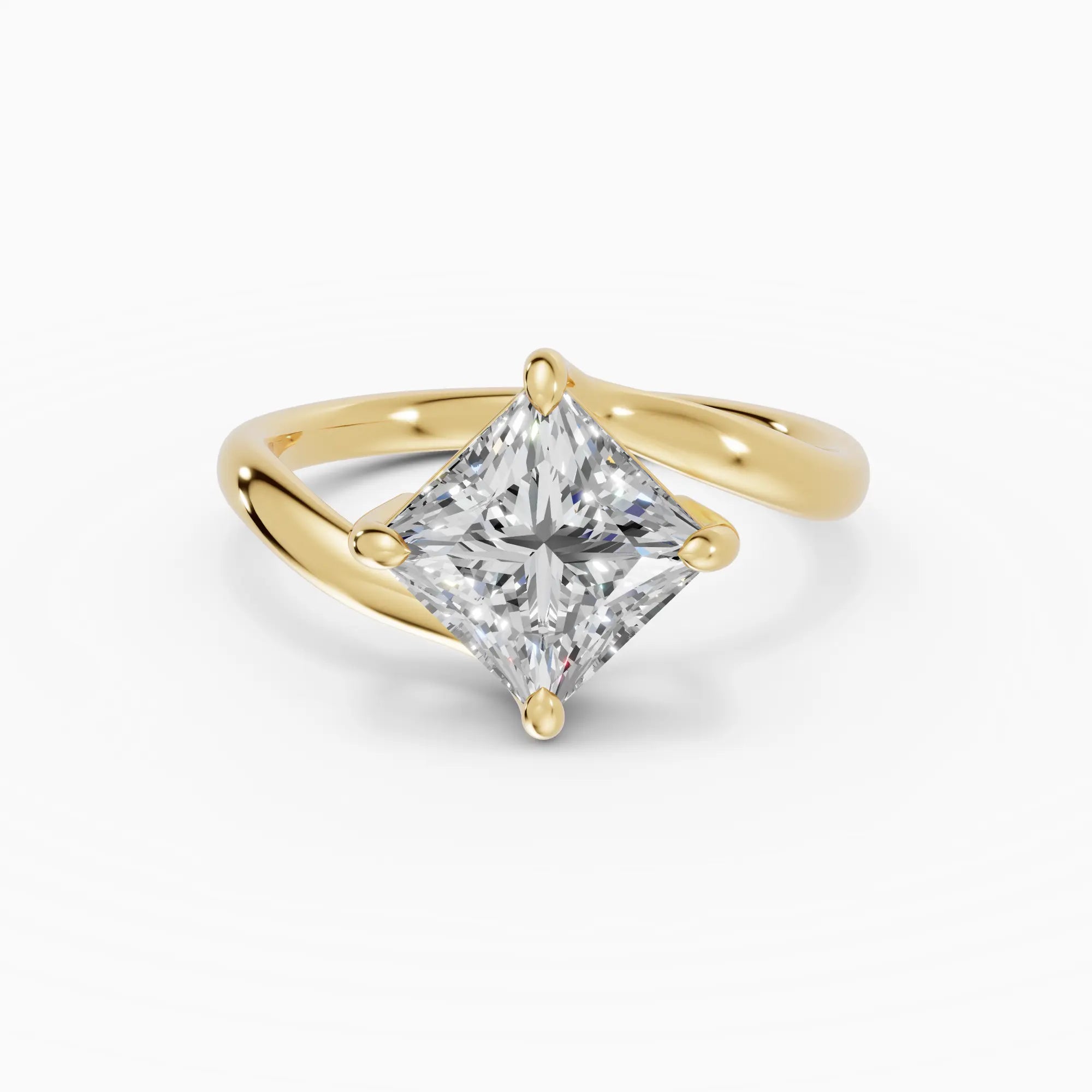 AXIS | Anillo princesa con engaste compás bypass