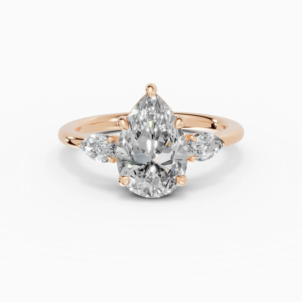 Anillo de compromiso ELARA pera trilogía - primer plano