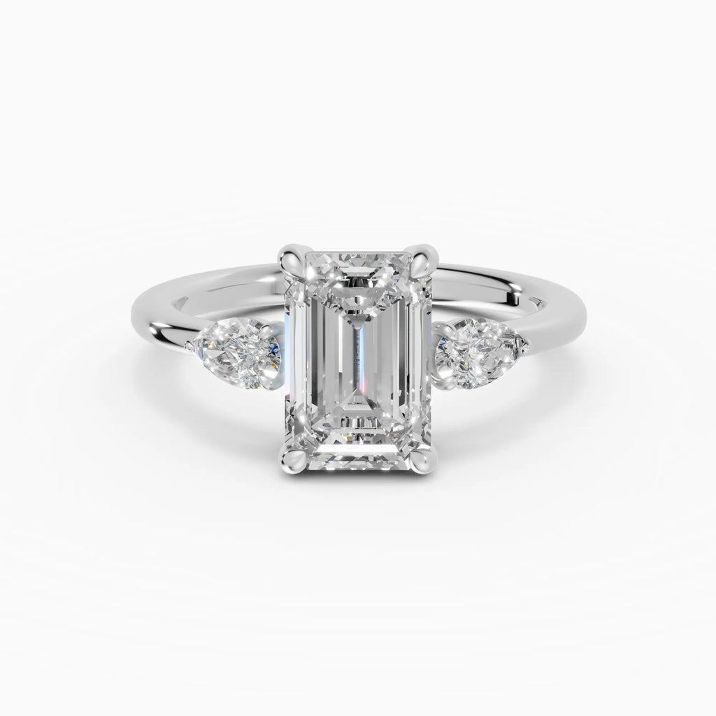Anillo de compromiso ELARA esmeralda trilogía - lifestyle