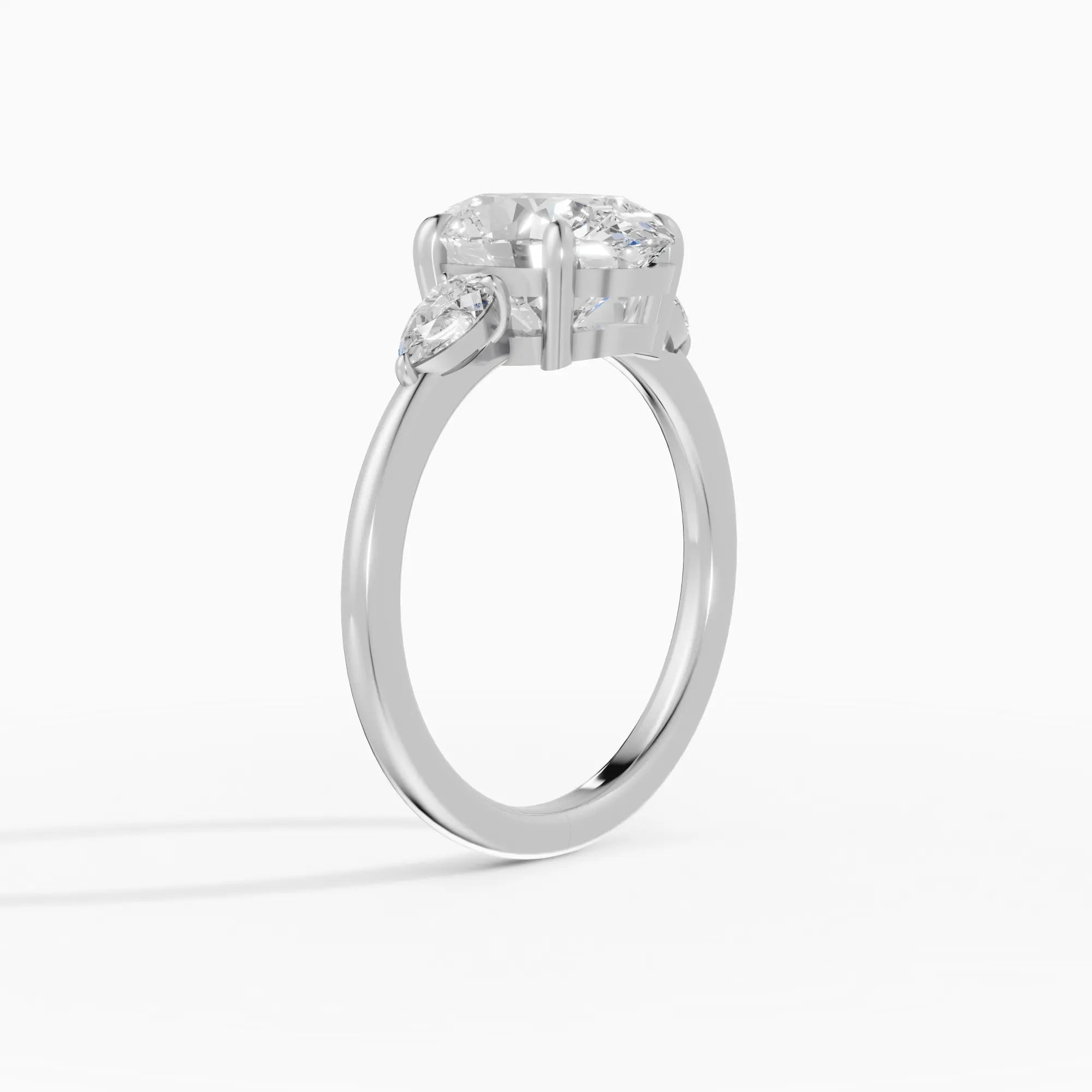 Anillo de compromiso ELARA oval trilogía