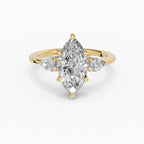 Anillo de compromiso ELARA marquesa trilogía en oro amarillo 18k