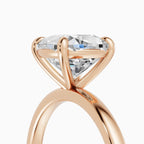 Anillo de compromiso GAIA cojín solitario en oro rosa 18k - detalle engaste