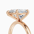 Anillo de compromiso GAIA pera solitario en oro rosa 18k - detalle engaste