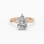Anillo de compromiso GAIA pera solitario bicolor oro rosa y oro blanco 18k
