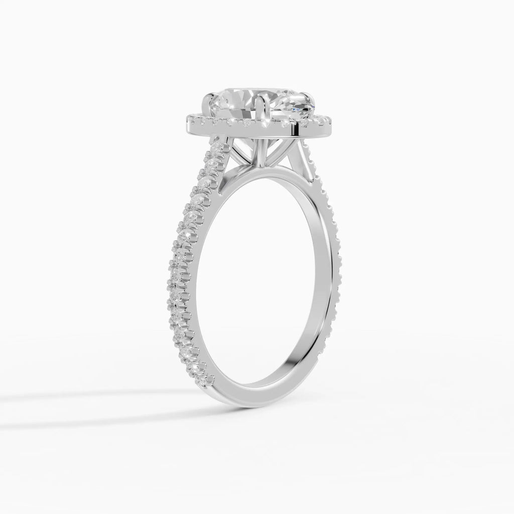HELIA | Anillo halo oval con catedral