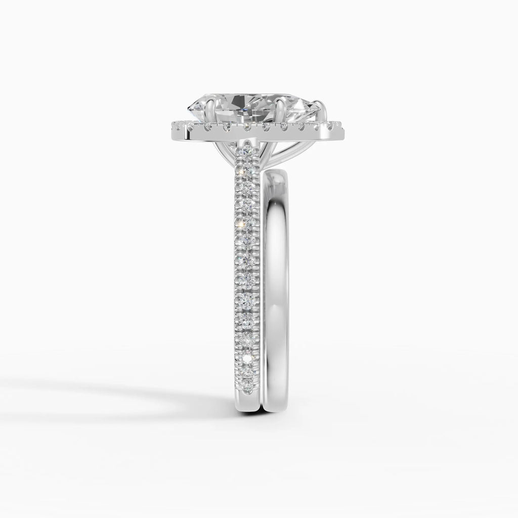 HELIA | Anillo halo pera con catedral