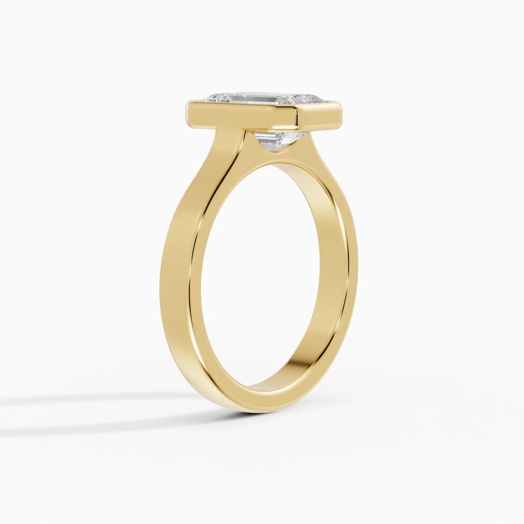 Anillo de compromiso HERA esmeralda solitario biselado en oro blanco - vista lateral