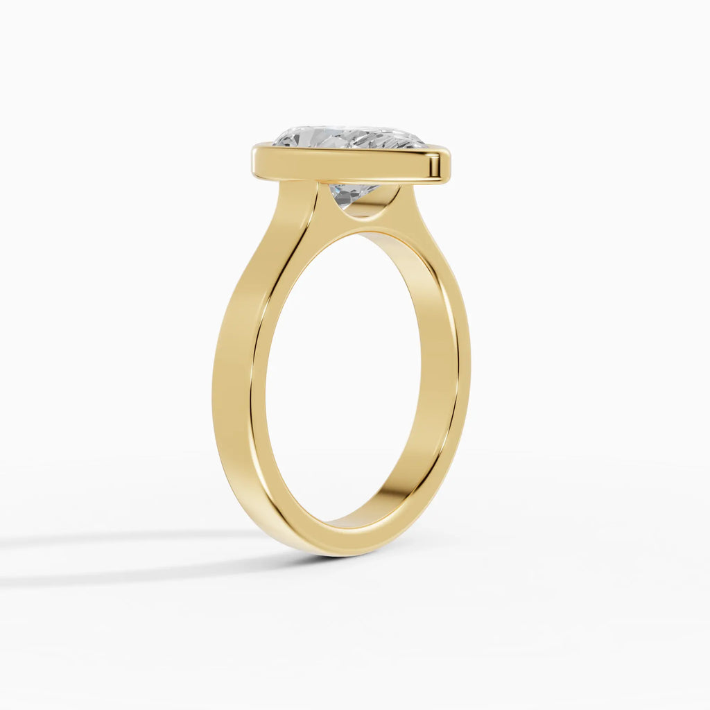 Anillo de compromiso HERA pera solitario biselado en oro blanco - vista lateral