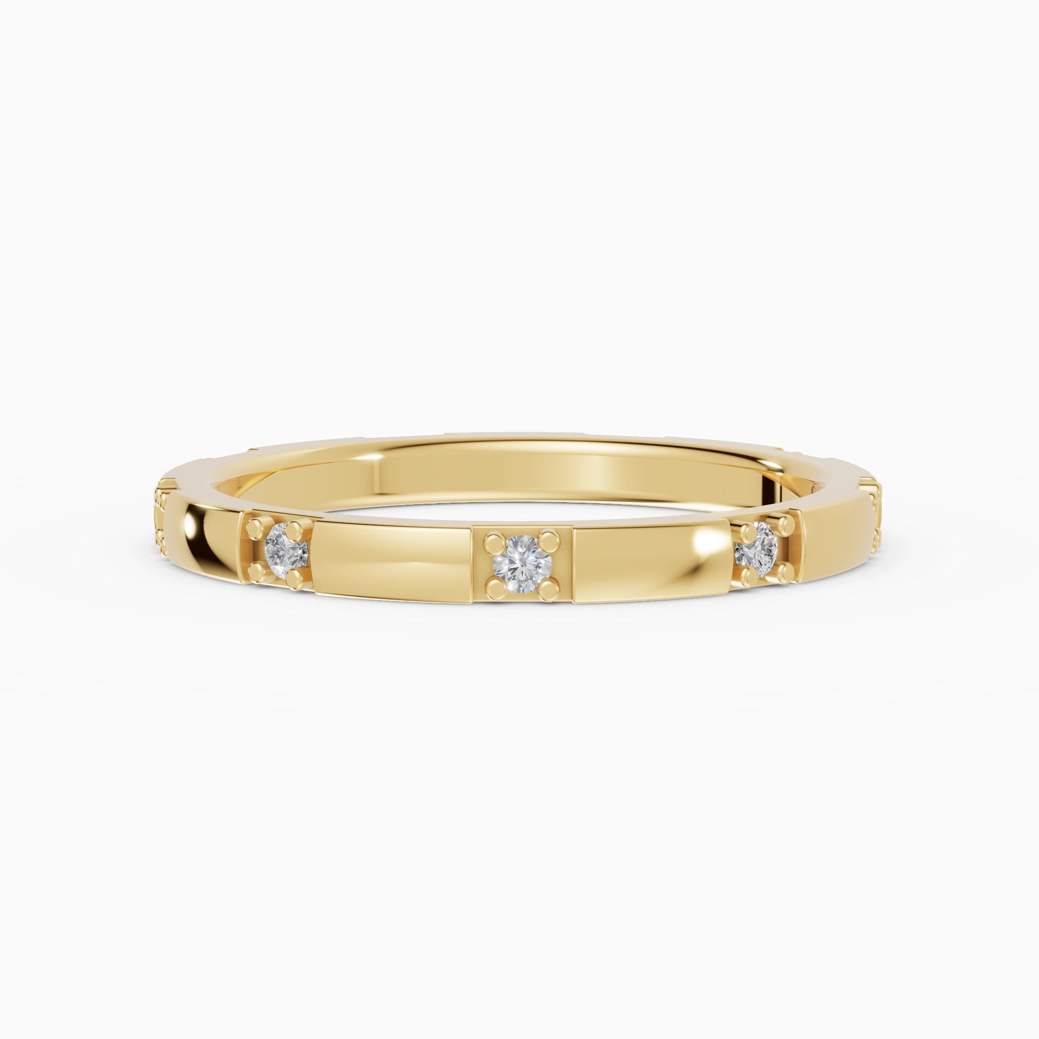 Anillo de compromiso Petra en oro amarillo con diamante corte brillante detalle del aro