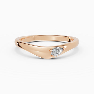 Anillo de compromiso Selene en oro rosa con diamantes corte pera de 2,5 x 4 mm