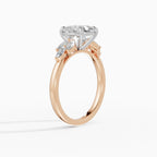Anillo de compromiso VESTA cojín clúster