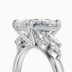 Anillo de compromiso VESTA princesa clúster - vista trasera