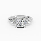 Anillo de compromiso VESTA princesa clúster - detalle banda