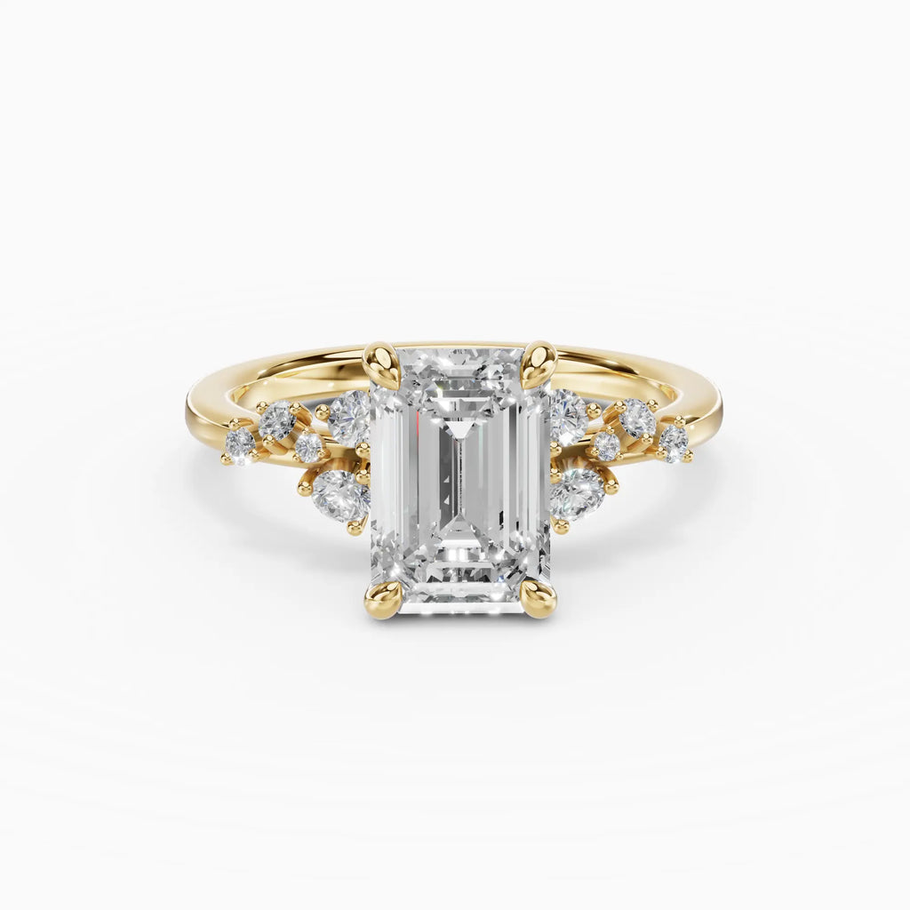 Anillo de compromiso JASMINE esmeralda clúster en oro amarillo 18k