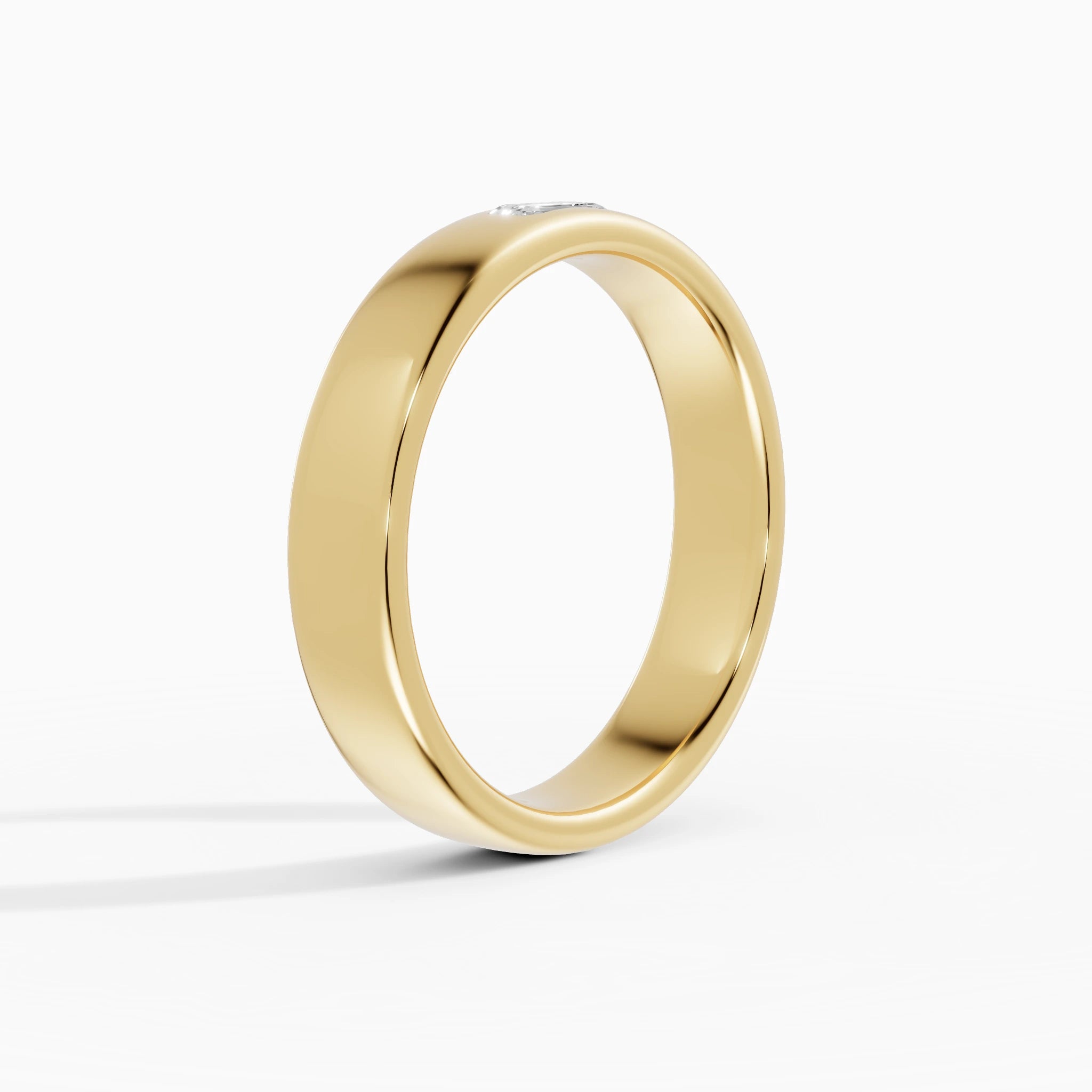 Anillo de compromiso Lux en oro amarillo de 4 mm con diamante corte esmeralda 2 x 4 mm vista lateral