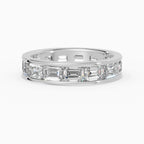 VOLTA engagement ring in white gold 4 mm with emerald cut diamond 4x2.8 mm