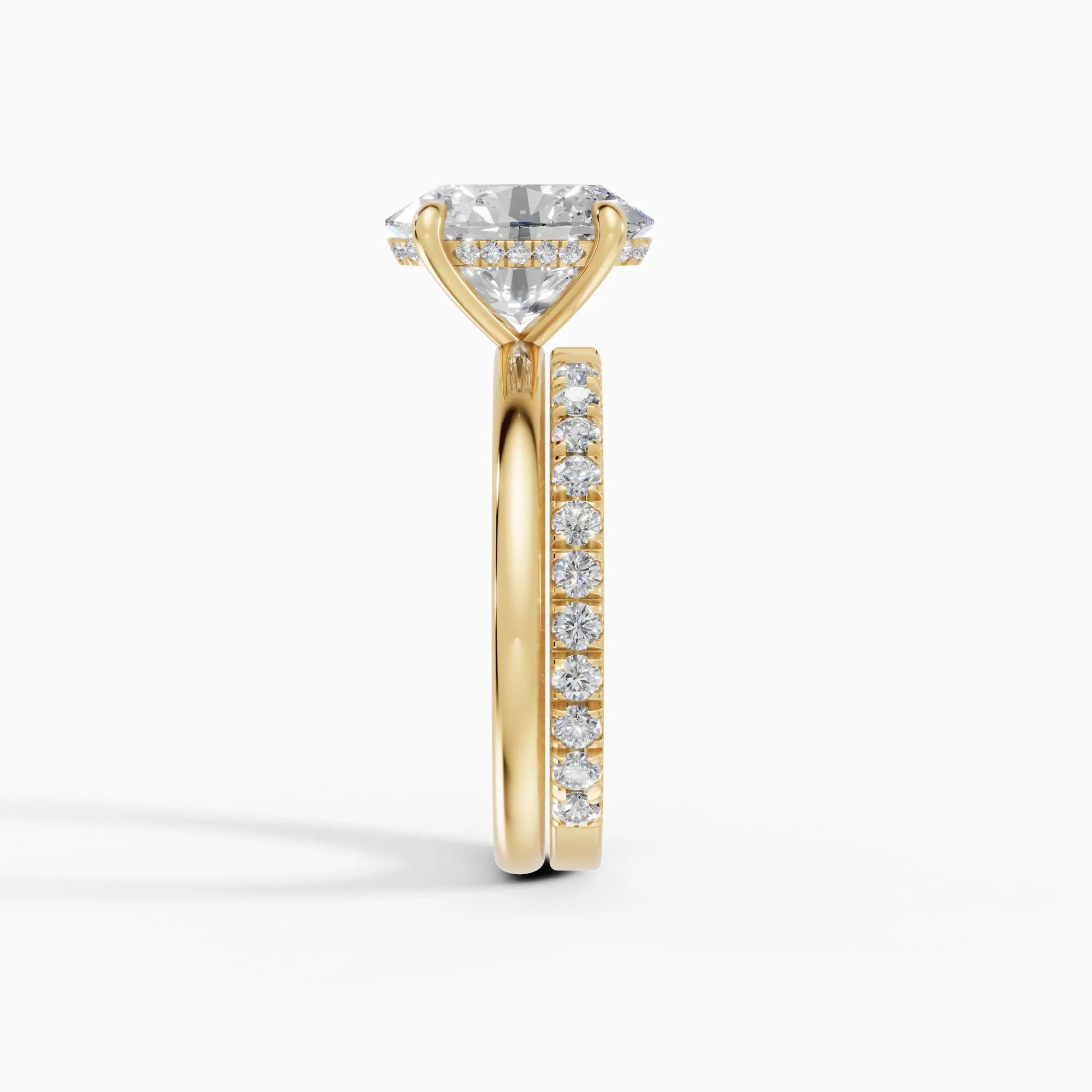 Anillo de compromiso THEIA oval solitario halo escondido en oro amarillo - vista superior
