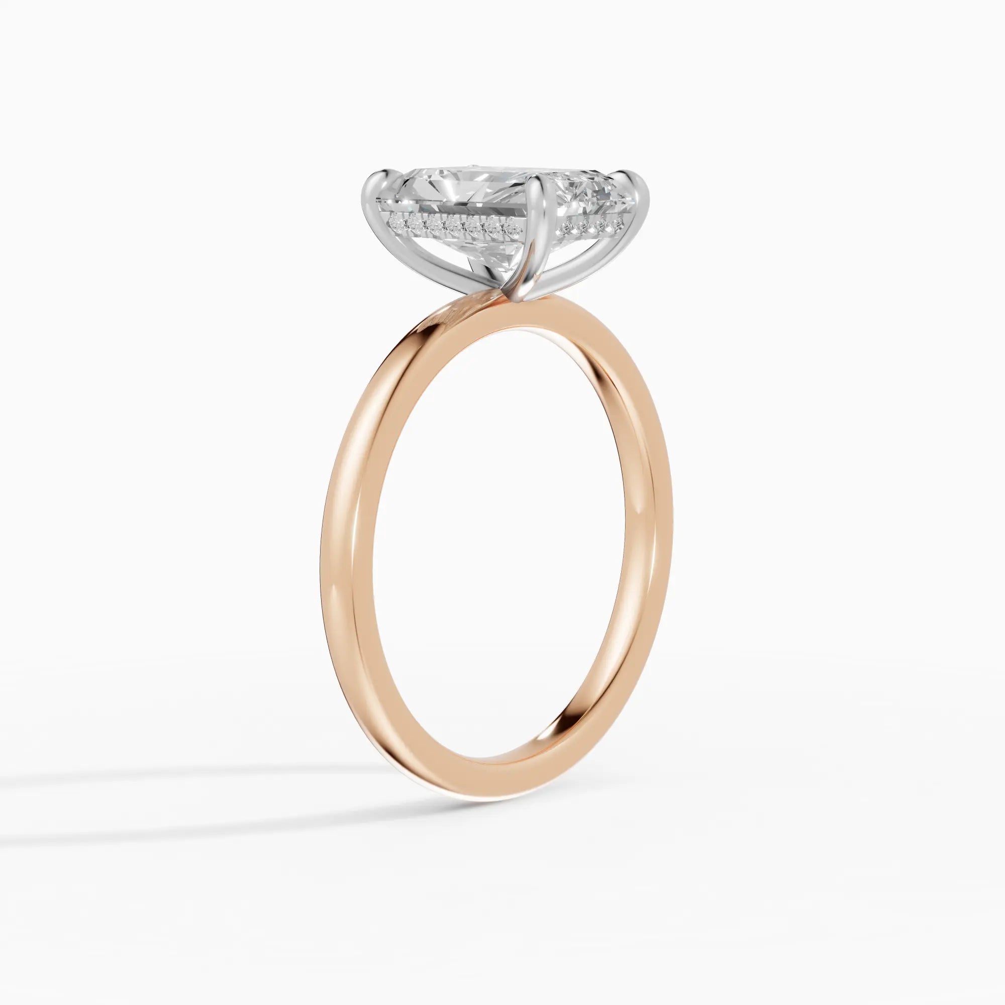 Anillo de compromiso THEIA radiante solitario halo escondido