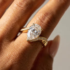 MAREA in yellow gold, worn on the hand - BRAVORA jewelry