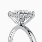 Anillo de compromiso THEIA princesa solitario halo escondido - vista trasera