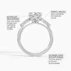 Anillo de compromiso VESTA pera clúster - con caja