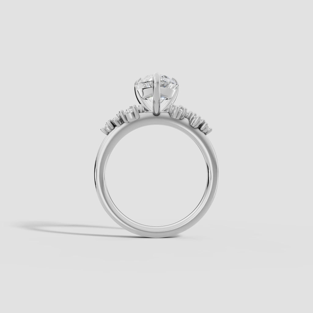 JASMINE | Anillo clúster pera en oro platino moissanita diamante Oro blanco 14k - Anillo de compromiso personalizado BRAVORA Jewelry