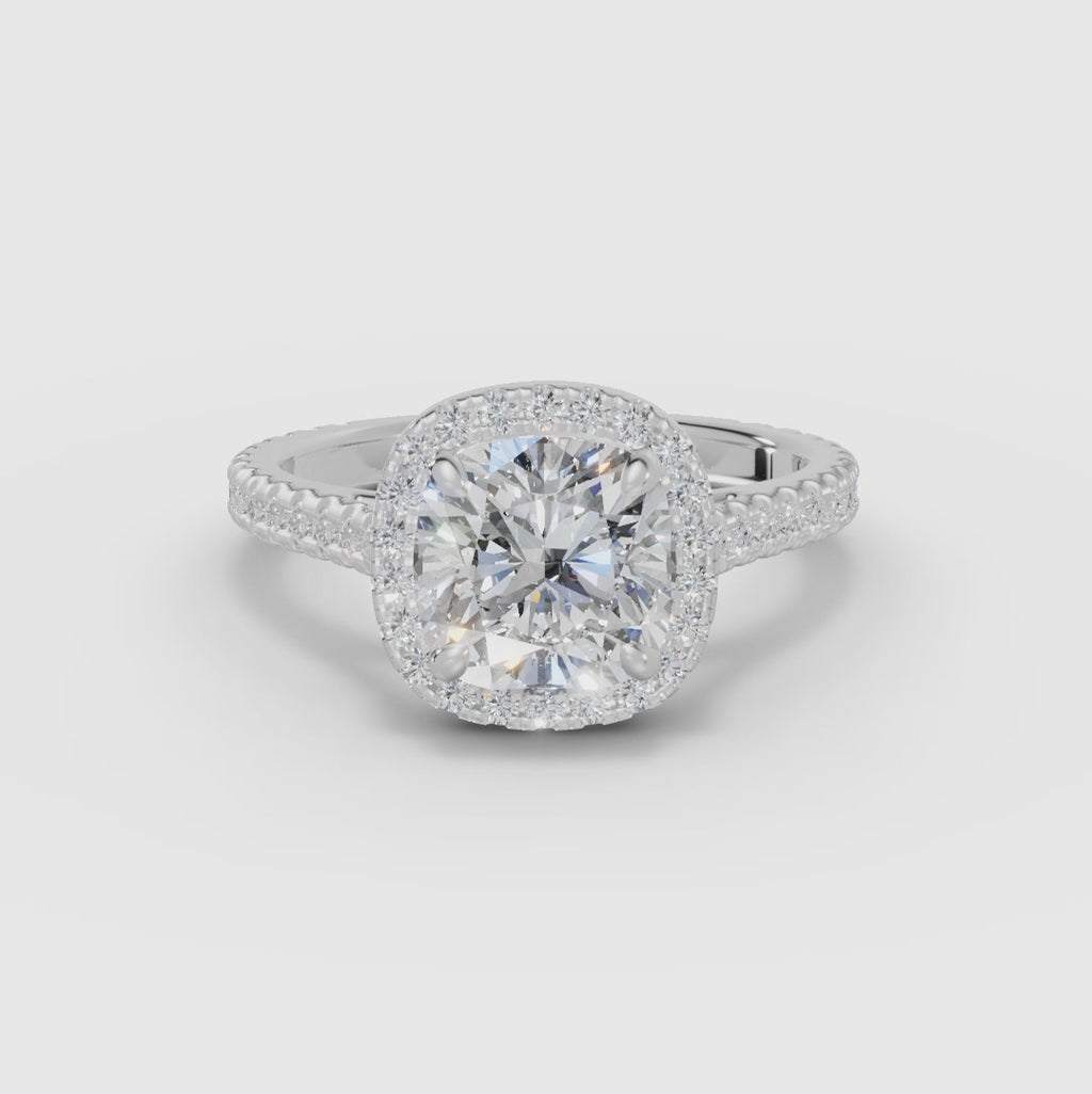 HELIA | Anillo halo cojín con catedral