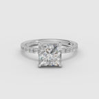 Anillo de compromiso AURORA princesa solitario medio pavé en oro blanco - vídeo