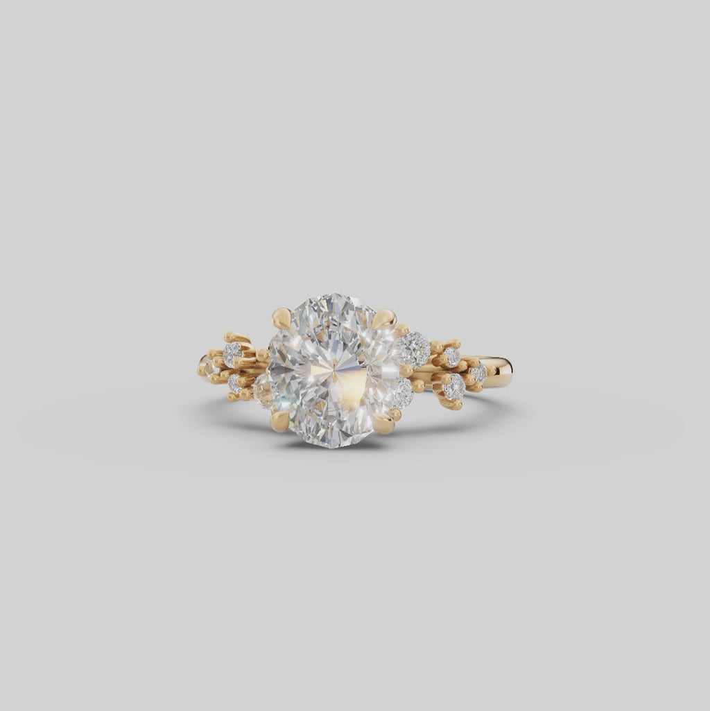 JASMINE | Anillo clúster oval