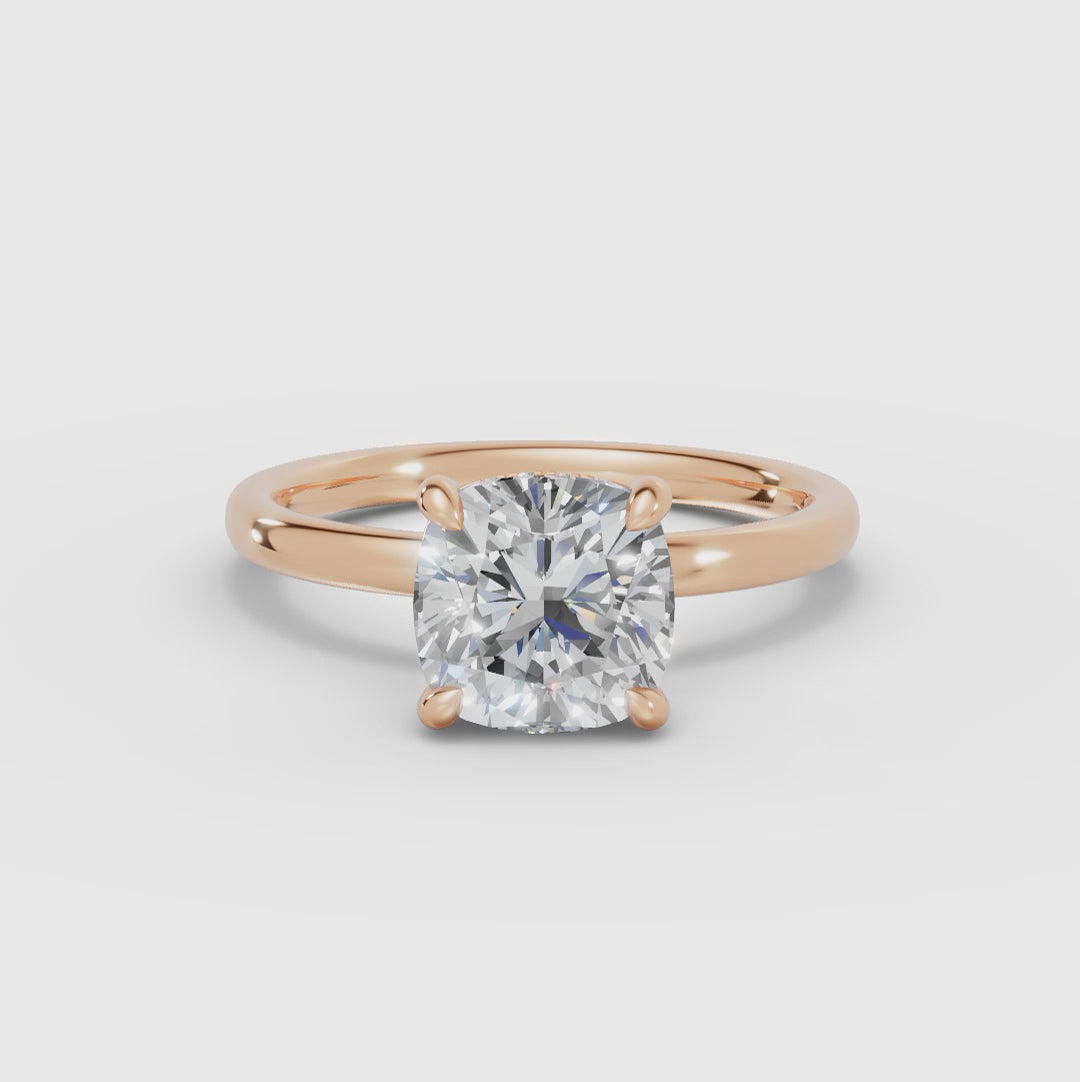 THEIA | Anillo solitario halo escondido cojín