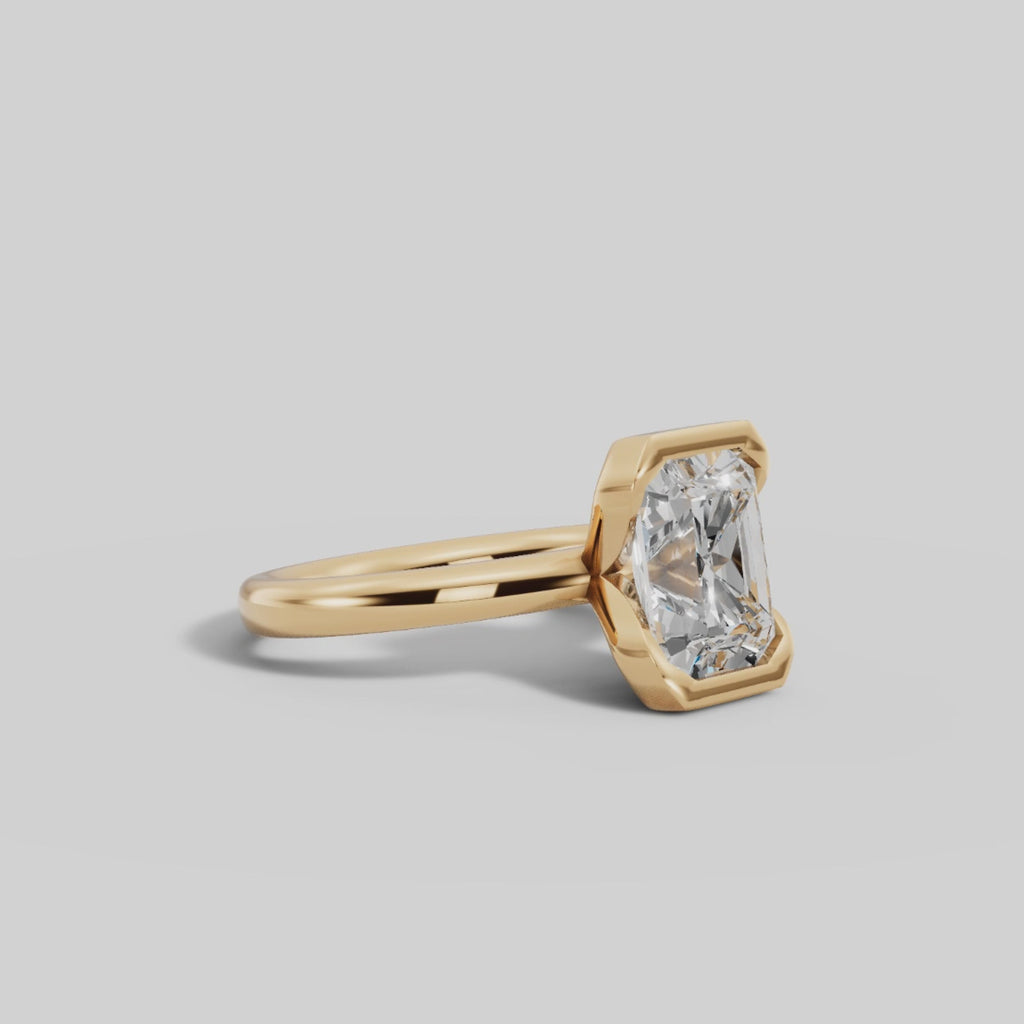 LYRIA | Anillo solitario radiante biselado parcial