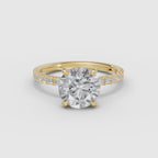 Anillo de compromiso AURORA brillante solitario medio pavé en oro amarillo - vídeo