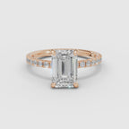 Anillo de compromiso AURORA esmeralda solitario medio pavé en oro rosa - vídeo