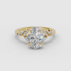 Anillo de compromiso JASMINE oval clúster en oro amarillo - vídeo