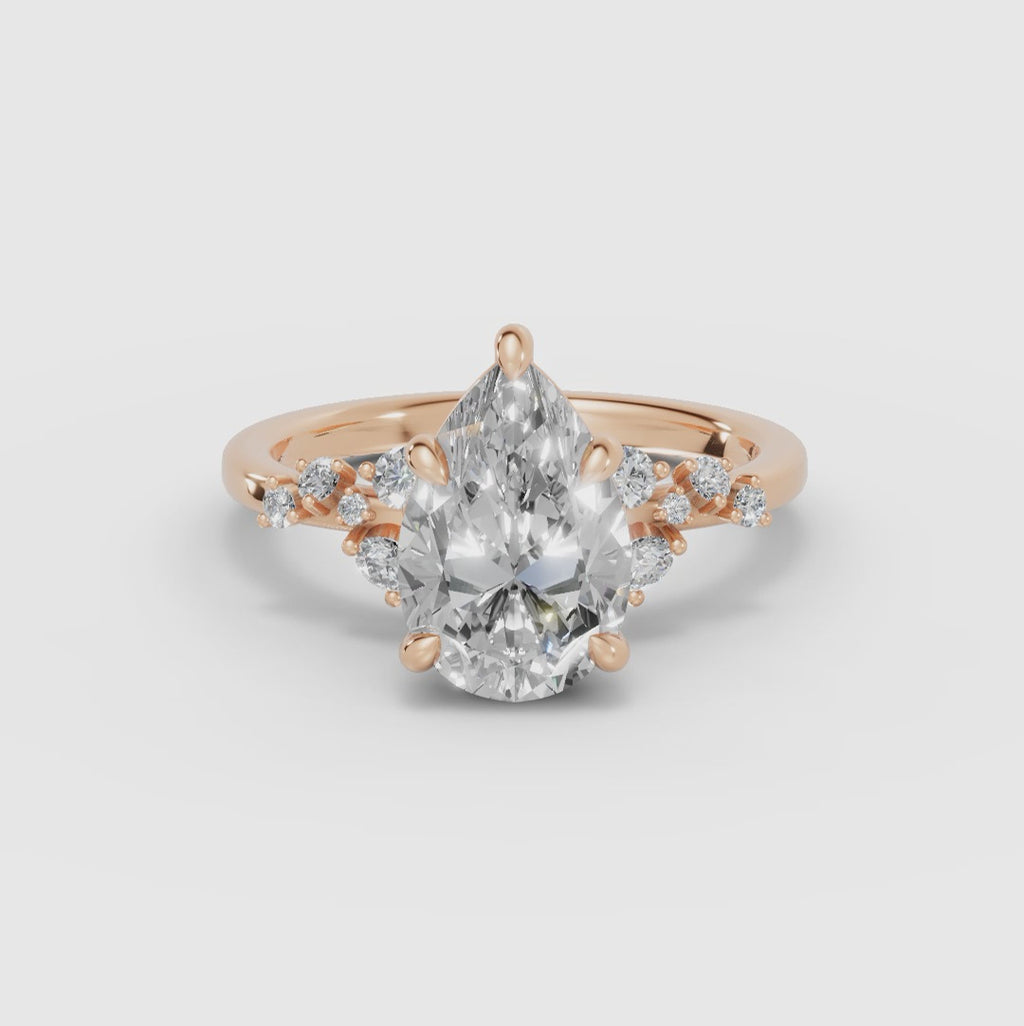 JASMINE | Anillo clúster pera