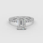 Anillo de compromiso AURORA esmeralda solitario medio pavé en oro blanco - vídeo