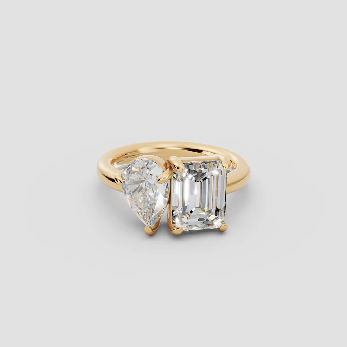 ROMEO&JULIET | Anillo moi et toi pera y esmeralda en oro platino moissanita diamante Oro amarillo 14k - Anillo de compromiso personalizado BRAVORA Jewelry