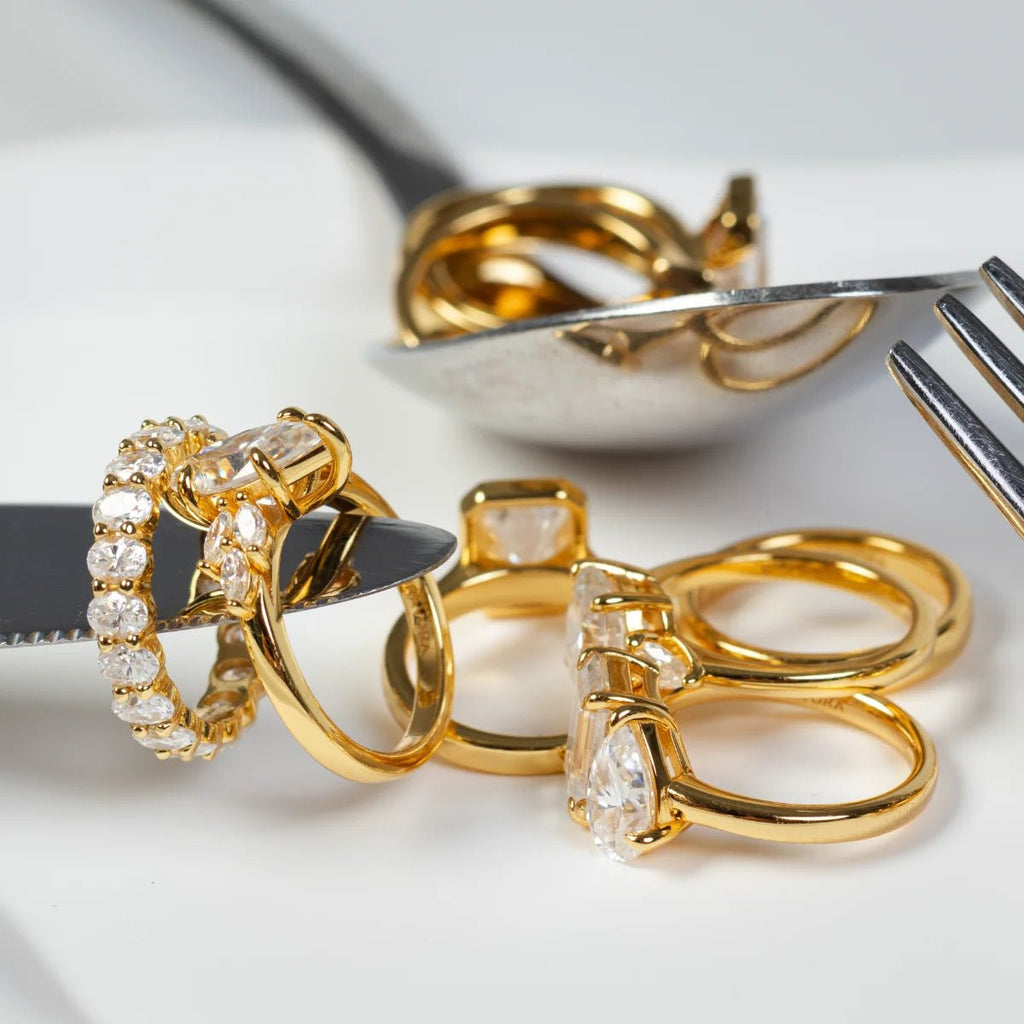 VESTA | Anillo clúster marquesa en oro platino moissanita diamante Oro blanco 14k - Anillo de compromiso personalizado BRAVORA Jewelry